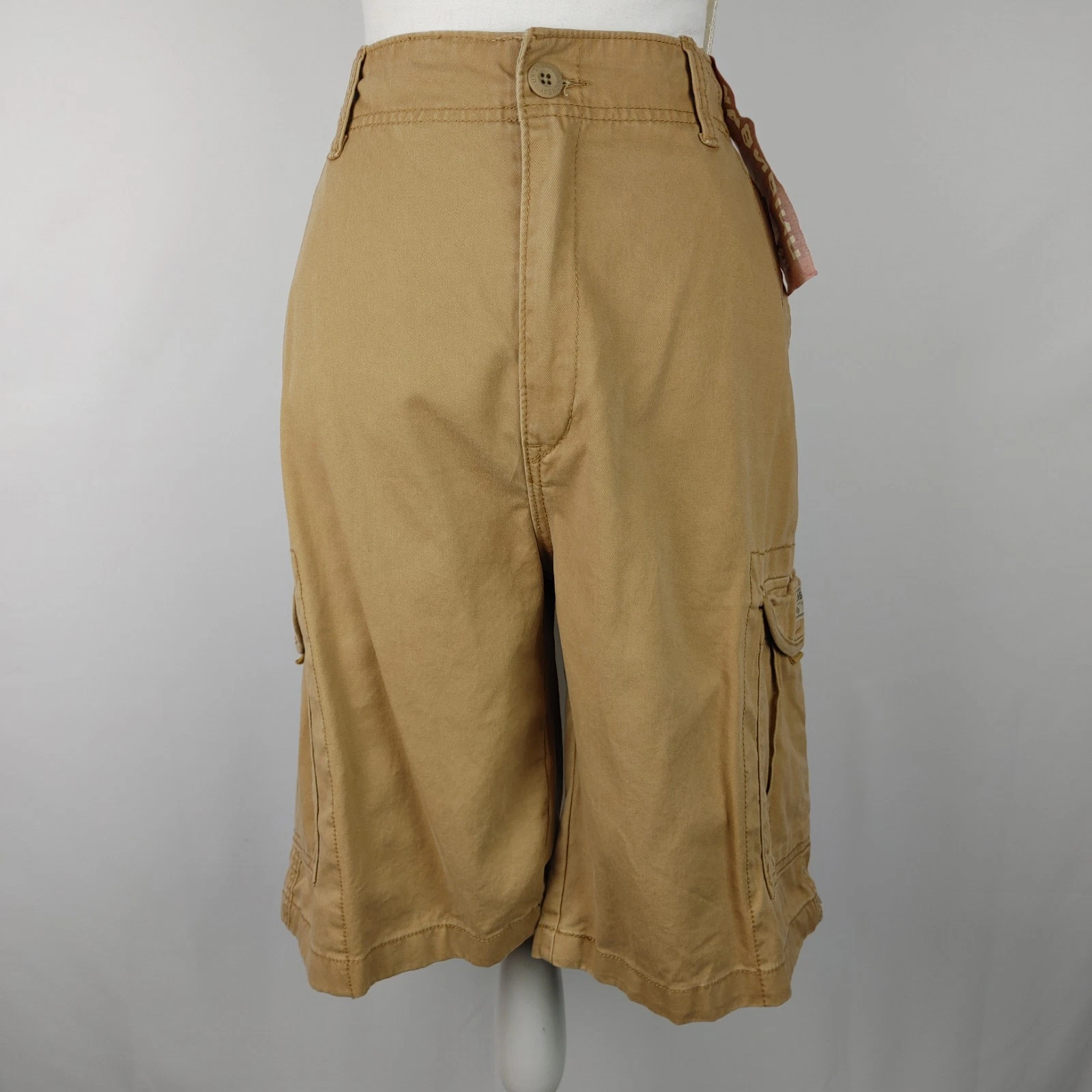Men's UNIONBAY Size 40 Inseam 11" Tan Beige Cargo Shorts, NWT