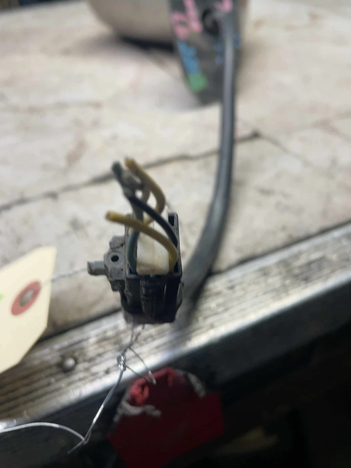 Pontiac Bonneville 1992-1999 espejo retrovisor eléctrico izquierdo lado del conductor OEM Foto 4 de 4