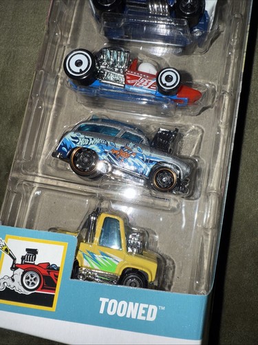 Hot Wheels HW Tooned 5 pack Silverado, Other Cars In Description - Picture 3 of 5