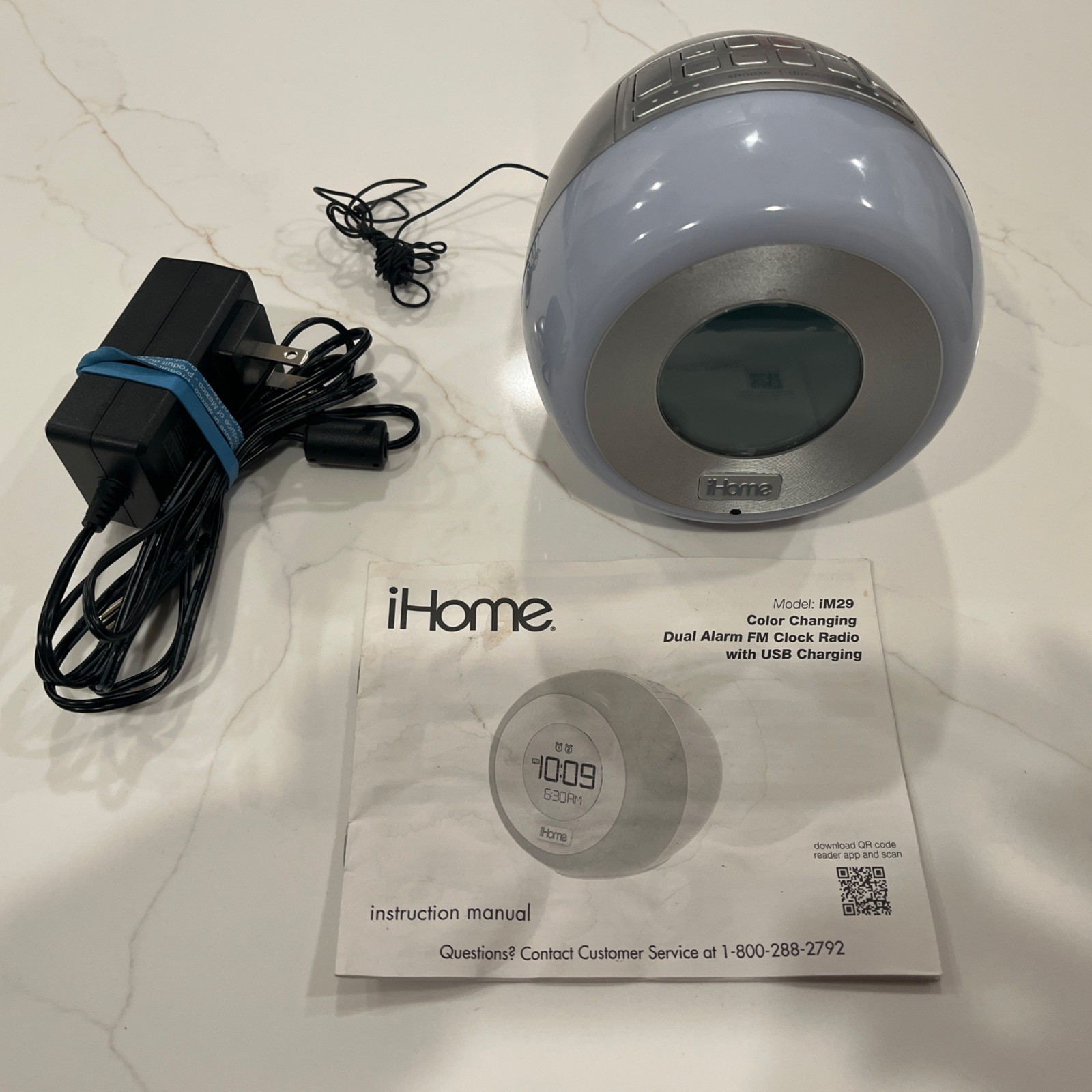 Fm Radio With Usb Charging