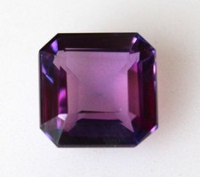 Tanzanite Pourpre de Tanzanie de 7,70 ct Taille Asscher - Certificat VGTL