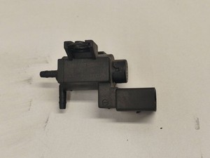 Volkswagen PASSAT B6 2006 Diesel 103kW Turbolader Druckwandler Magnetventil