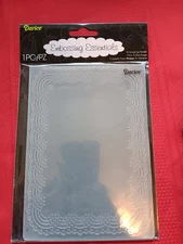 DARICE EMBOSSING FOLDER -5" X 7" - DOILY BACKGROUND - CARDS
