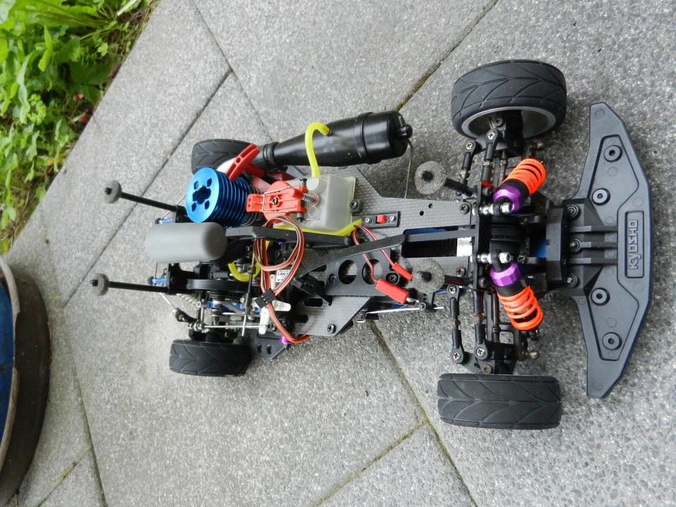 Kyosho Pure Ten Spider MKII Worldcup Edition in einem Top Zustand - Bild 4 von 4