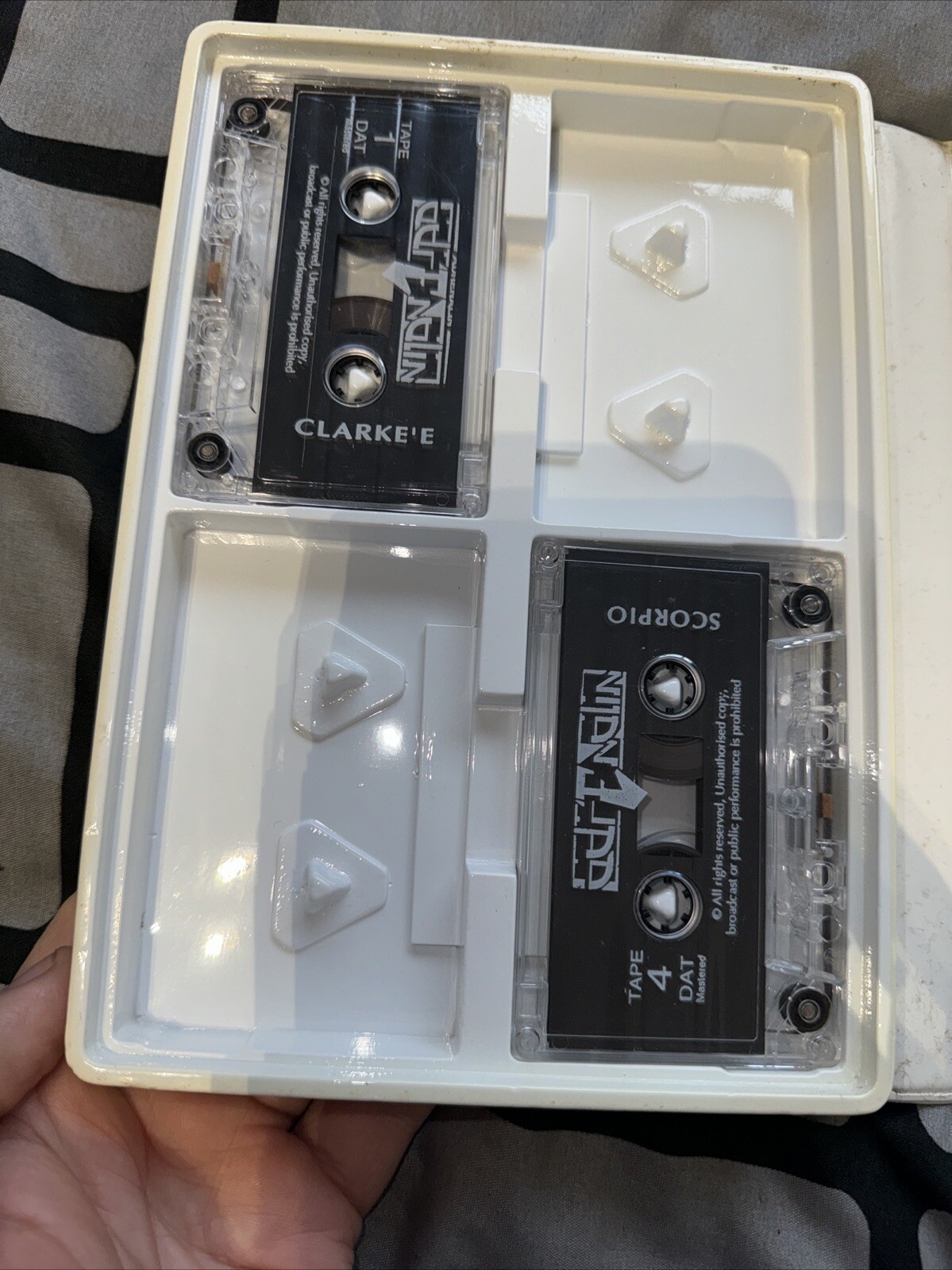 Picture 2 of 5