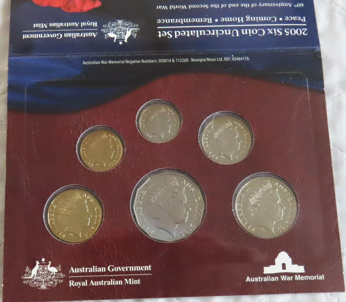 2005 AUSTRALIA - OFFICIAL BU MINT SET (6) - 60 YRS. END WWII