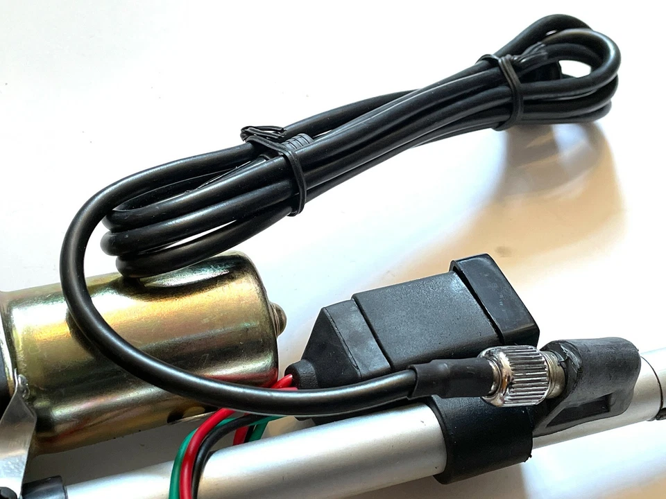 Kit de antena de alimentación de ajuste universal para camioneta Dodge Ram 50 Intrepid Stratus Daytona Foto 2 de 4