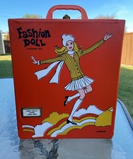Fashion Doll Vinyl Wardrobe Case w/Hangers by Miner 1960's
