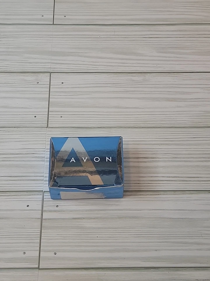 Avon Romantic Chandelier Clip Earrings Dangly Peach Citron  Colored - Image 4 of 4