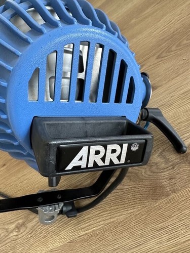 Arri Arrilite 2000 plus set 2 lights & bag Great Condition +++ - Zdjęcie 4 z 8