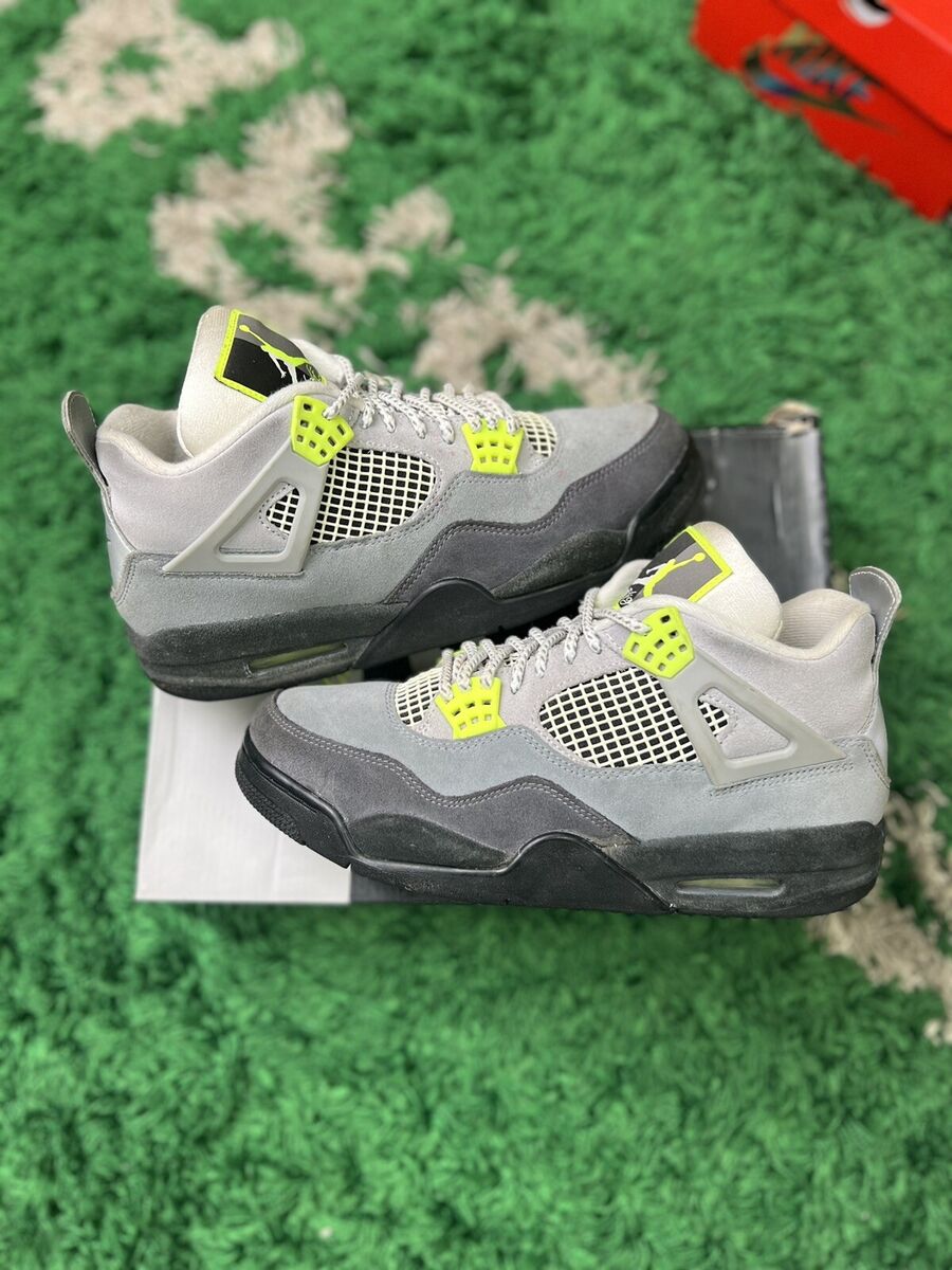 Nike Air Jordan 4 SE 95 Neon size 9.5 CT5342-007 OG IV Retro Nike Air Jordan 4 SE 95 Neon size 9.5 CT5342-007 OG IV Retro