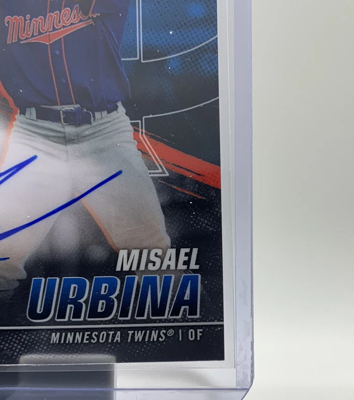 2x 2021 Bowman's Best MISAEL URBINA PROSPECT AUTO TWINS Bowman Autograph B21-MU - Image 4 of 4