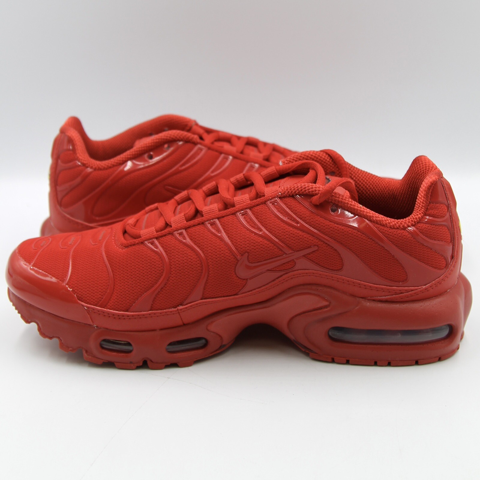 Nike Air Max Plus GS Size 5.5Y Women's 