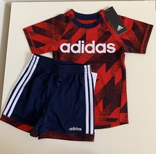 NWT Adidas Baby Boys 2piece T Shirt  Short Set Red Size 12M
