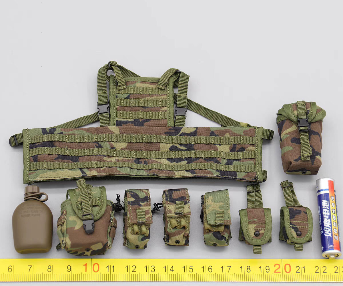 DAMTOYS DAM 78094 1/6 75th RANGER REGIMENT AIRBORNE Chest Hangging & Pouches