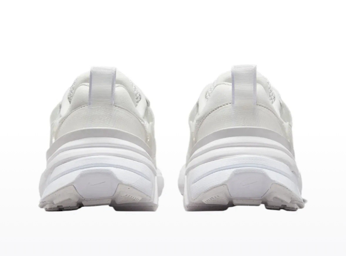 Nike V2K Run Summit White Women’s Running Work out Sneakers HJ5269-100 No Lid