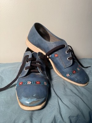 1970 s Vintage Brunswick Bowling Shoes Women s 5 1/2 Blue Floral Embroidery