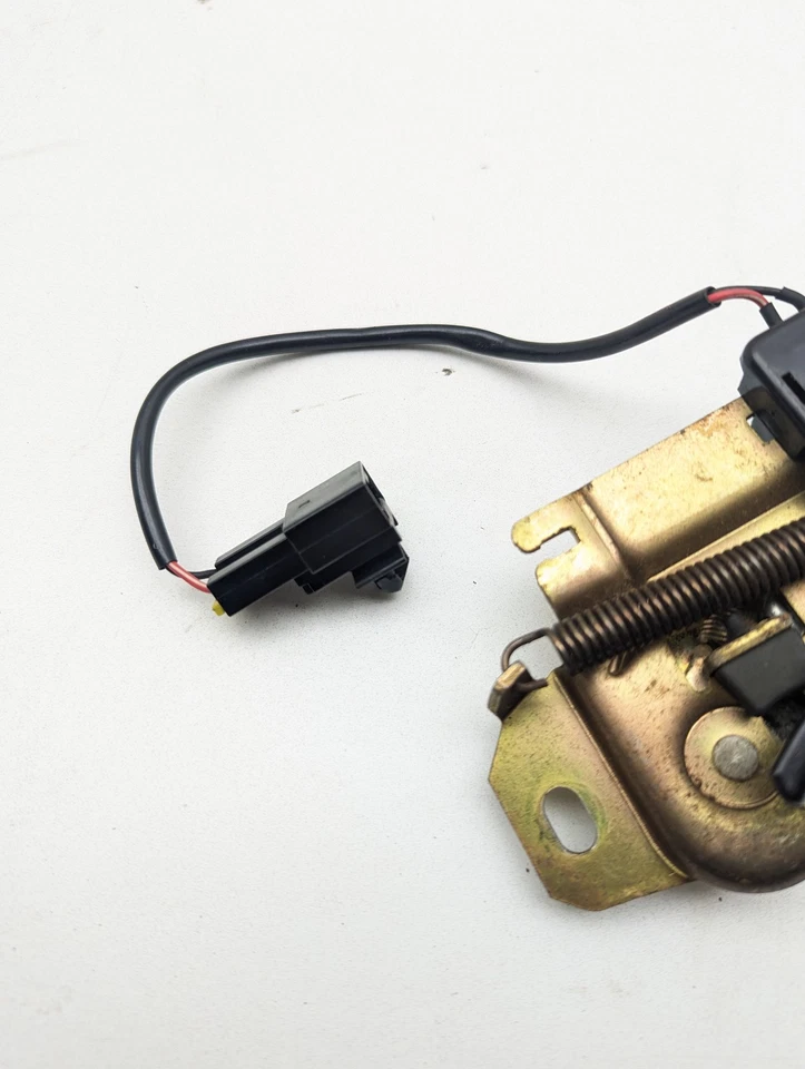 Actuador de cierre de camión Mitsubishi 3000gt SL 1991-1999 FABRICANTE DE EQUIPOS ORIGINALES Foto 2 de 4