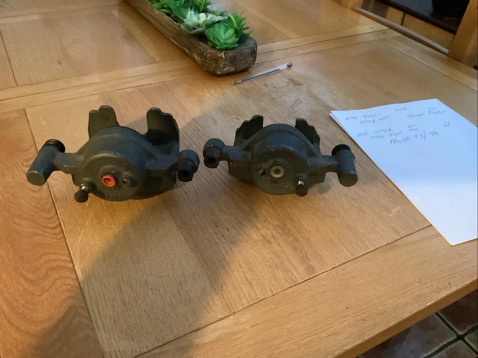 Genuine Ford Probe New Old Stock Front Callipers Pair 93to98 - Image 3 of 4