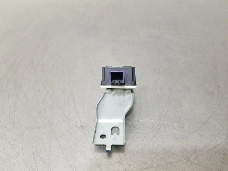 MÓDULO CONTROL BLOQUEO ROBO NISSAN FRONTIER 22 2022  Foto 4 de 4