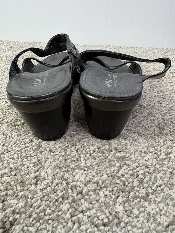 Sandalias Naot Mujer 40 Talla 9 Vital Negro Charol Tachonado Cuero Puntera Abierta Foto 3 de 4