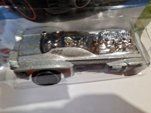 Hot Wheels Rodger Dodger 2.0  2025-151 (NP01) - Photo 3/3