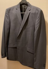 Kenneth Cole Reaction Men's Gray Solid 2pc Suit 44R pants 38W 32L worn once