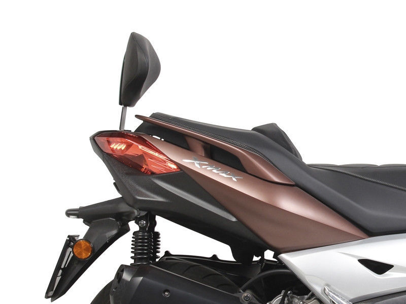 Dosseret SHAD Yamaha XMAX 300 noir idéal pour vos balades en duo et trajets urbains