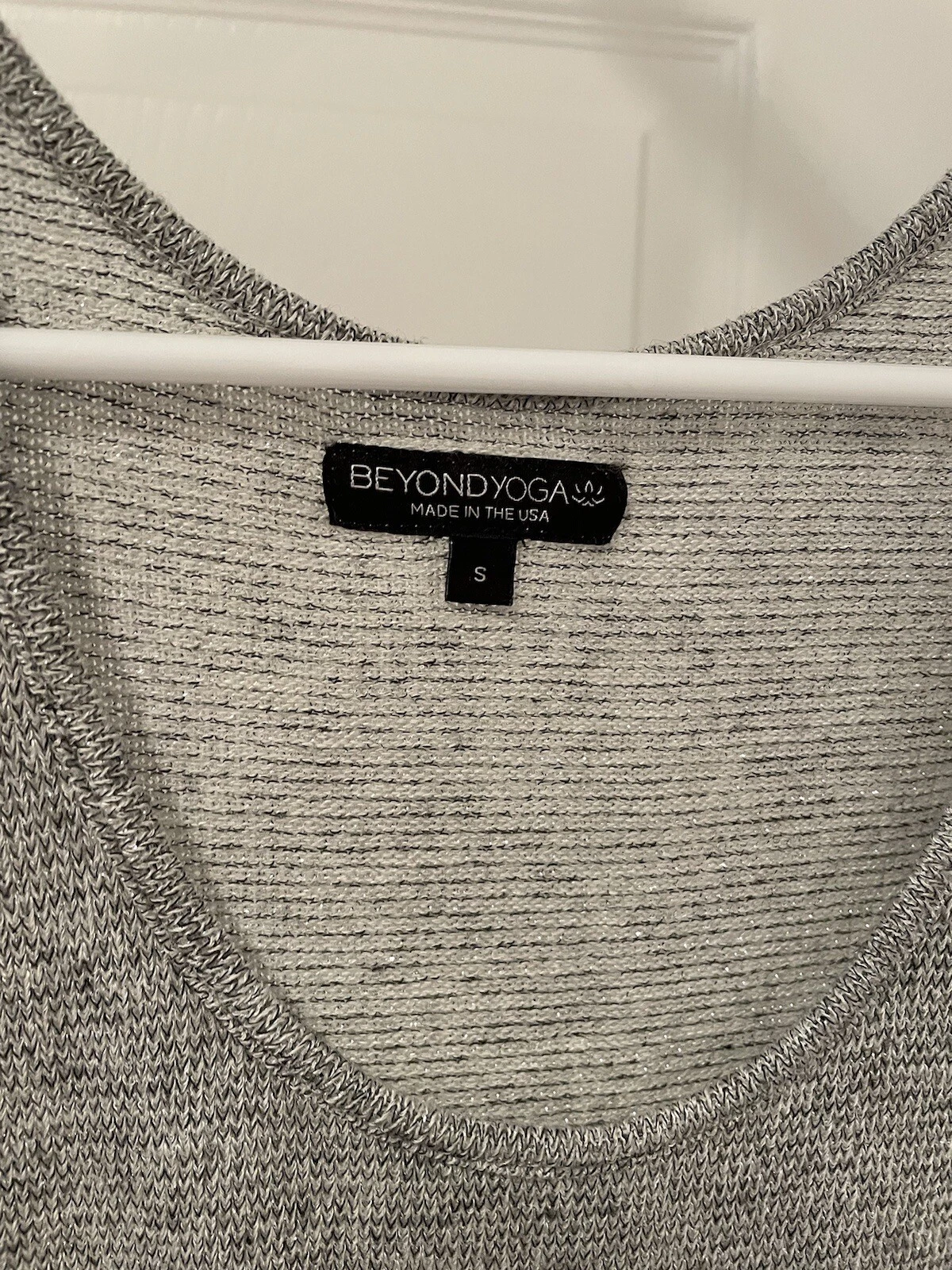 beyond-yoga metallic sleeveless tank-top
