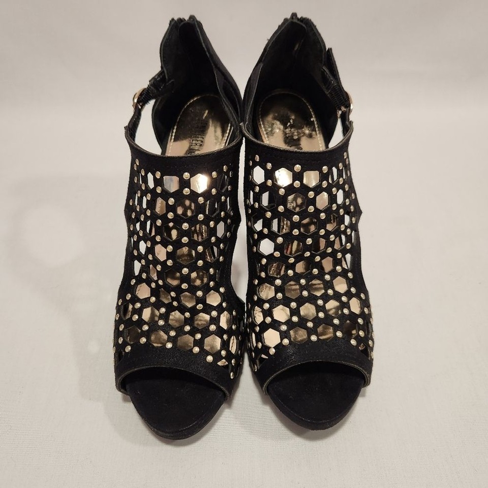 JLO Jennifer Lopez Black Bayles Leather Studded Stiletto High Heels 8