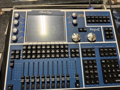 ChamSys MagicQ MQ60 w/ Case 12-Universe Compact Lighting Console CG00V3W