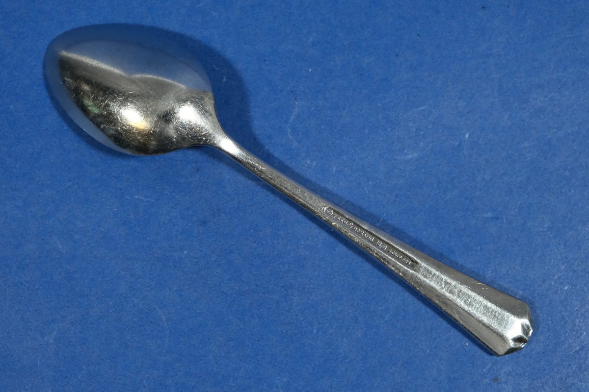 1 x Reed Barton Spectrum Viewpoint Stainless Oval Soup Spoon 7” | eBay