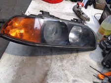 Feu avant (phare) BMW 540