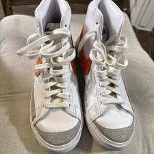 Nike Blazer  Mid White Orange BQ686-123 Sz 8....