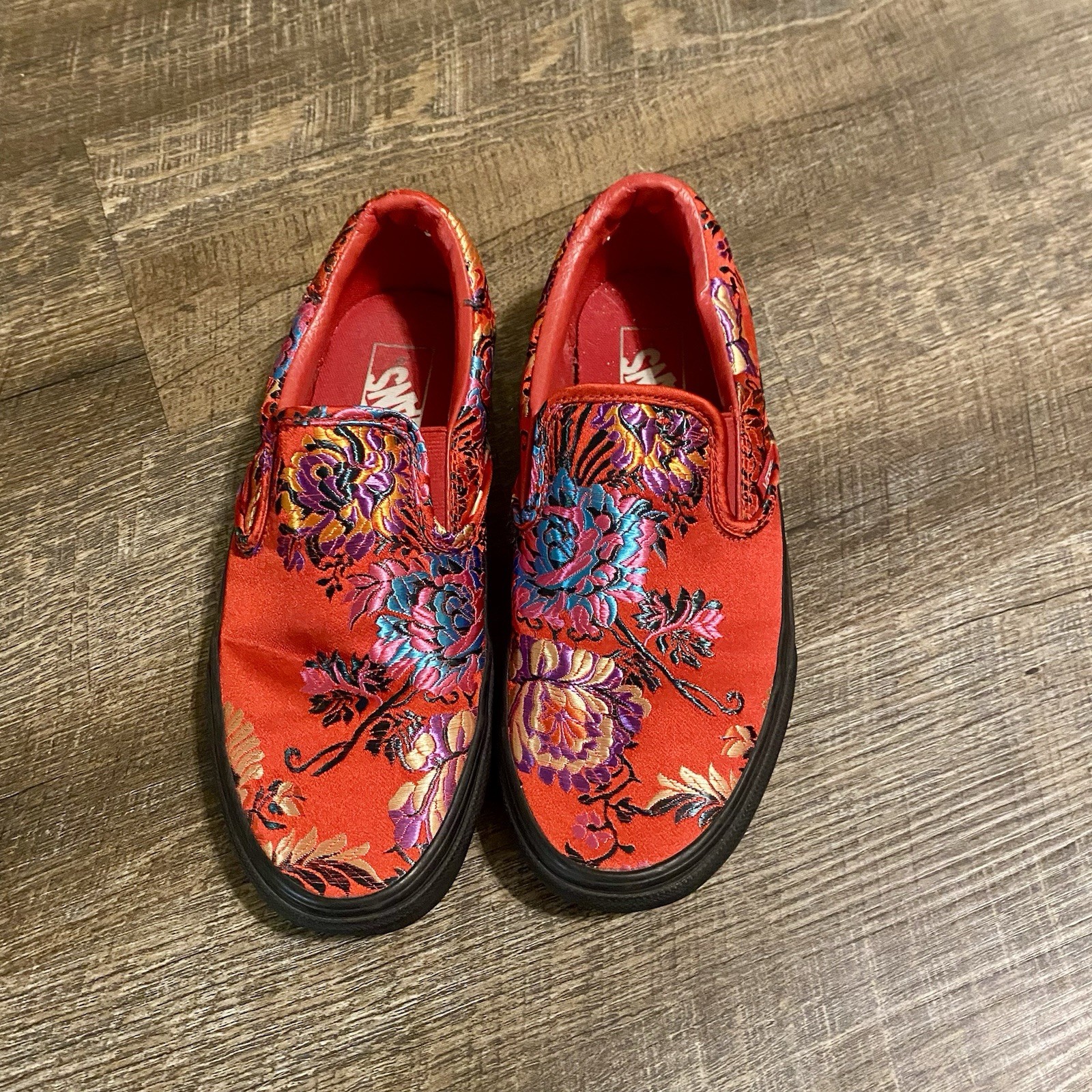 VANS Classic Slip-On Festival Satin Size 7.5 Women's