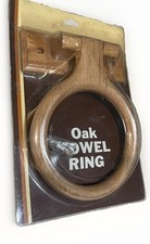 NEW VTG Rustic Wood Towel Ring Wood Oak with Hardware NIB Hanging Honey Oak