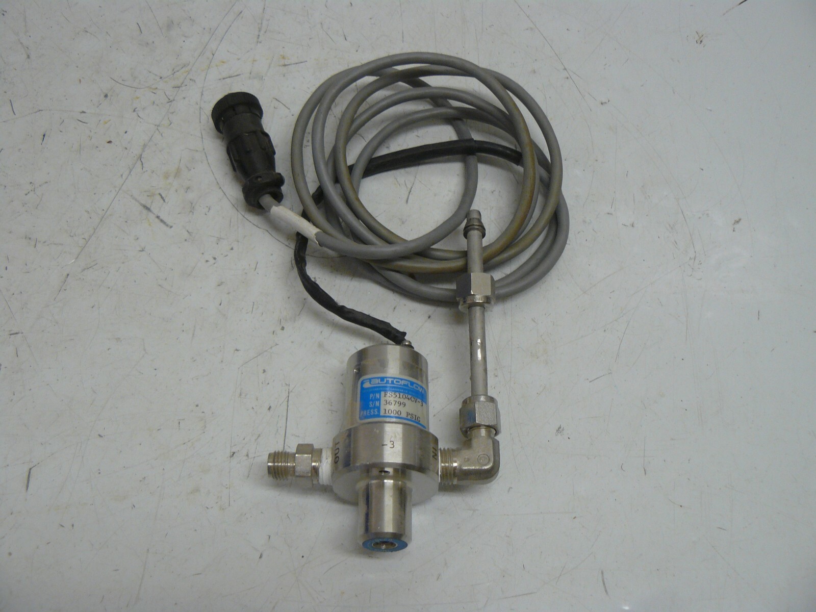 Autoflow FS5104CV3 flow switch 1000 valve psig Surprise price