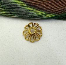 18k Yellow Gold Floral Beaded Bracelet 10mm