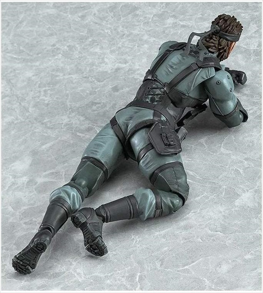 figma ソリッド・スネーク MGS2 ver. 243 s-l400.jpg