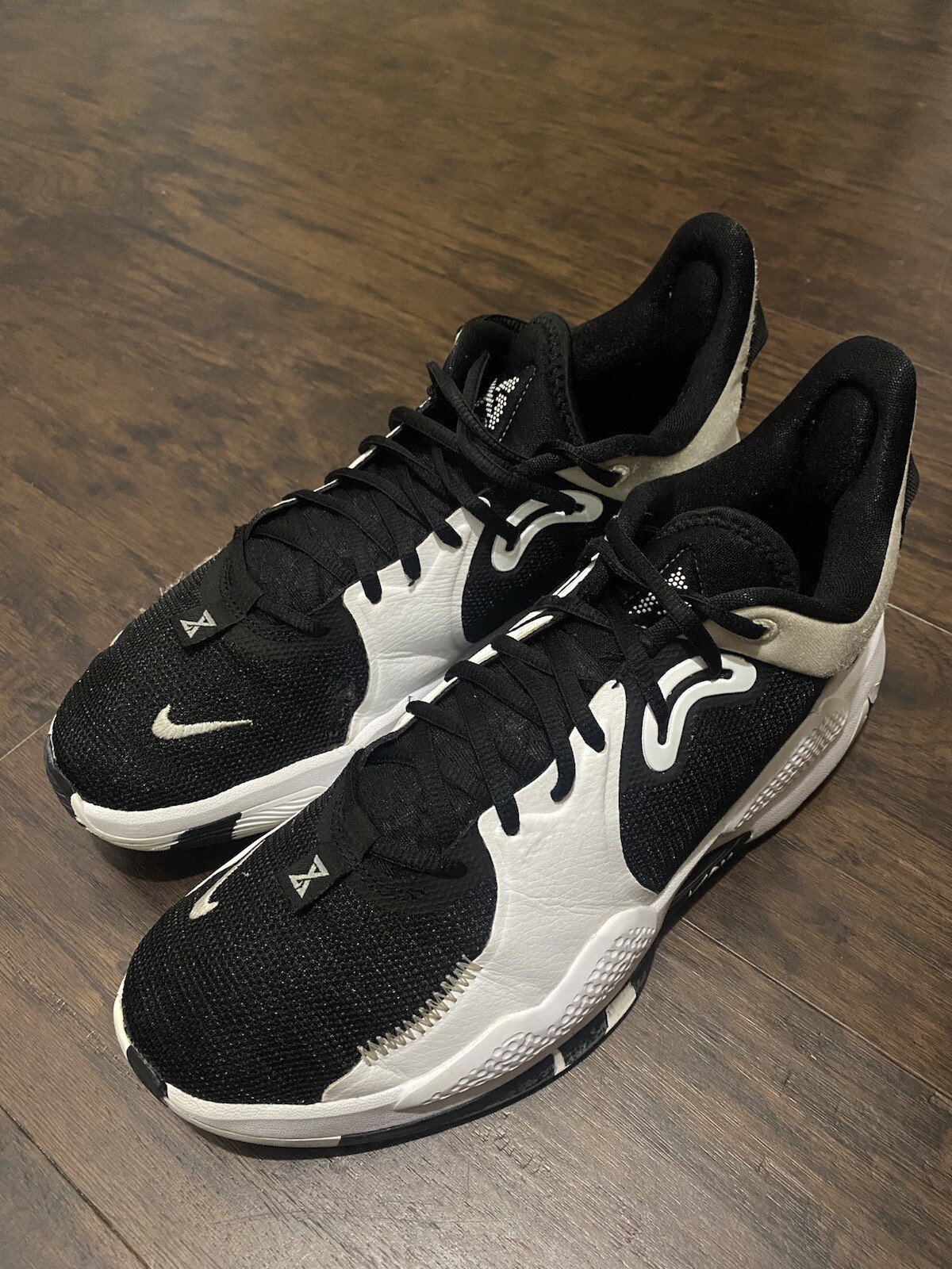 Nike PG 5 Paul Black/White Basketball Shoes Me… Gem