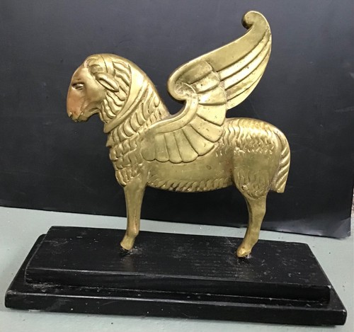 Antique church relic cast brass lamb of God (Agnus Dei ) sculpture - Afbeelding 1 van 5