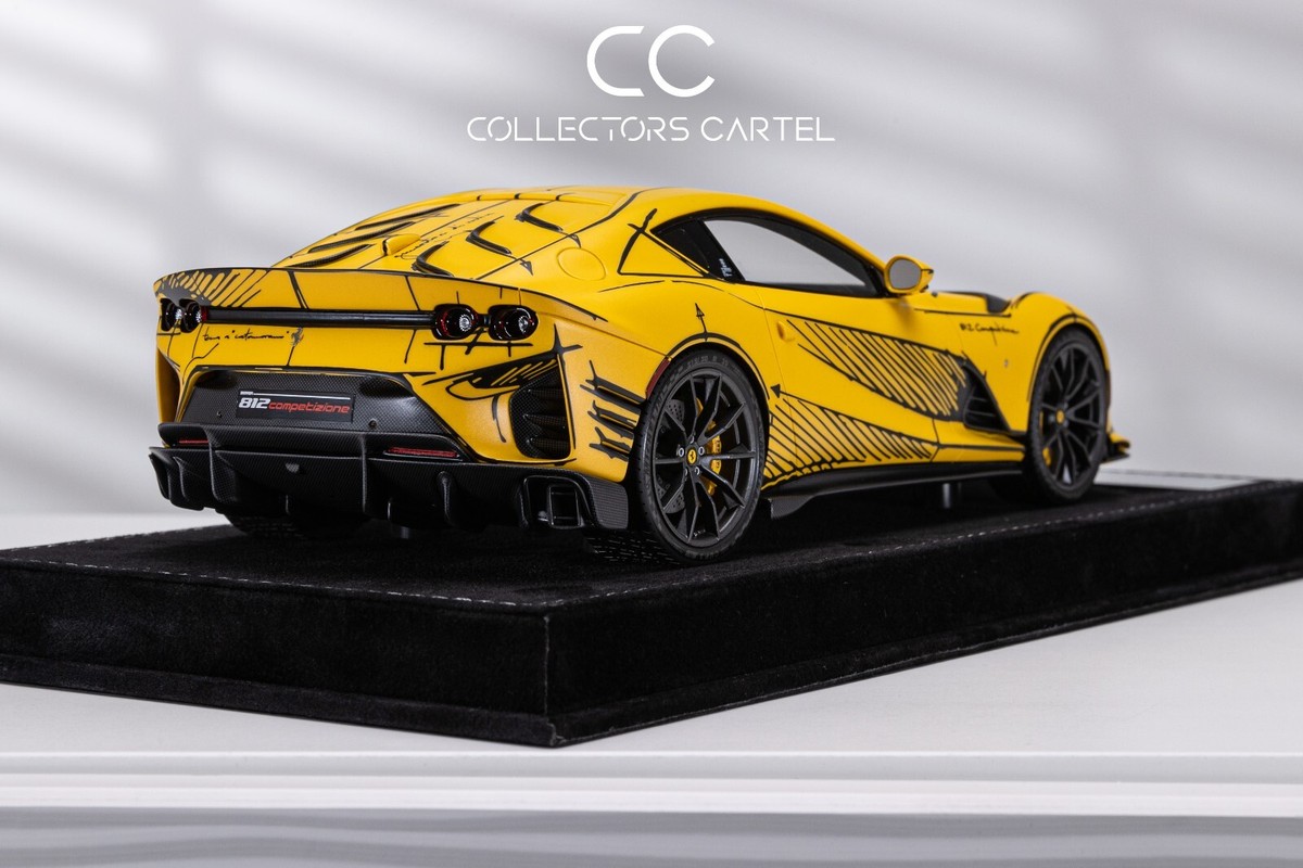 Ferrari 812 Competizione (Matt Yellow 