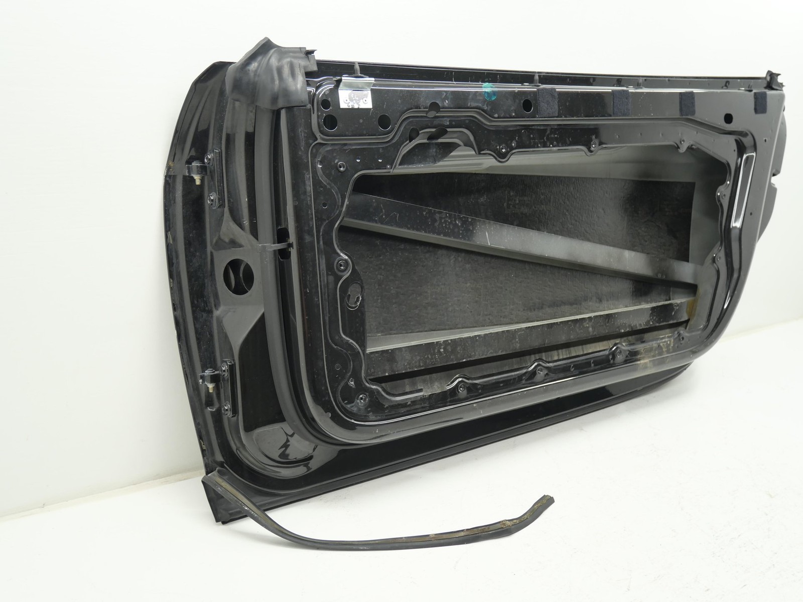 2005 Bentley Continental GT Coupe Front Passenger Door Shell Panel Right RH OEM