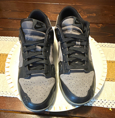 Nike Dunk Low Top Lace-Up Suede Colorblock Sneakers Black Gray Unisex
