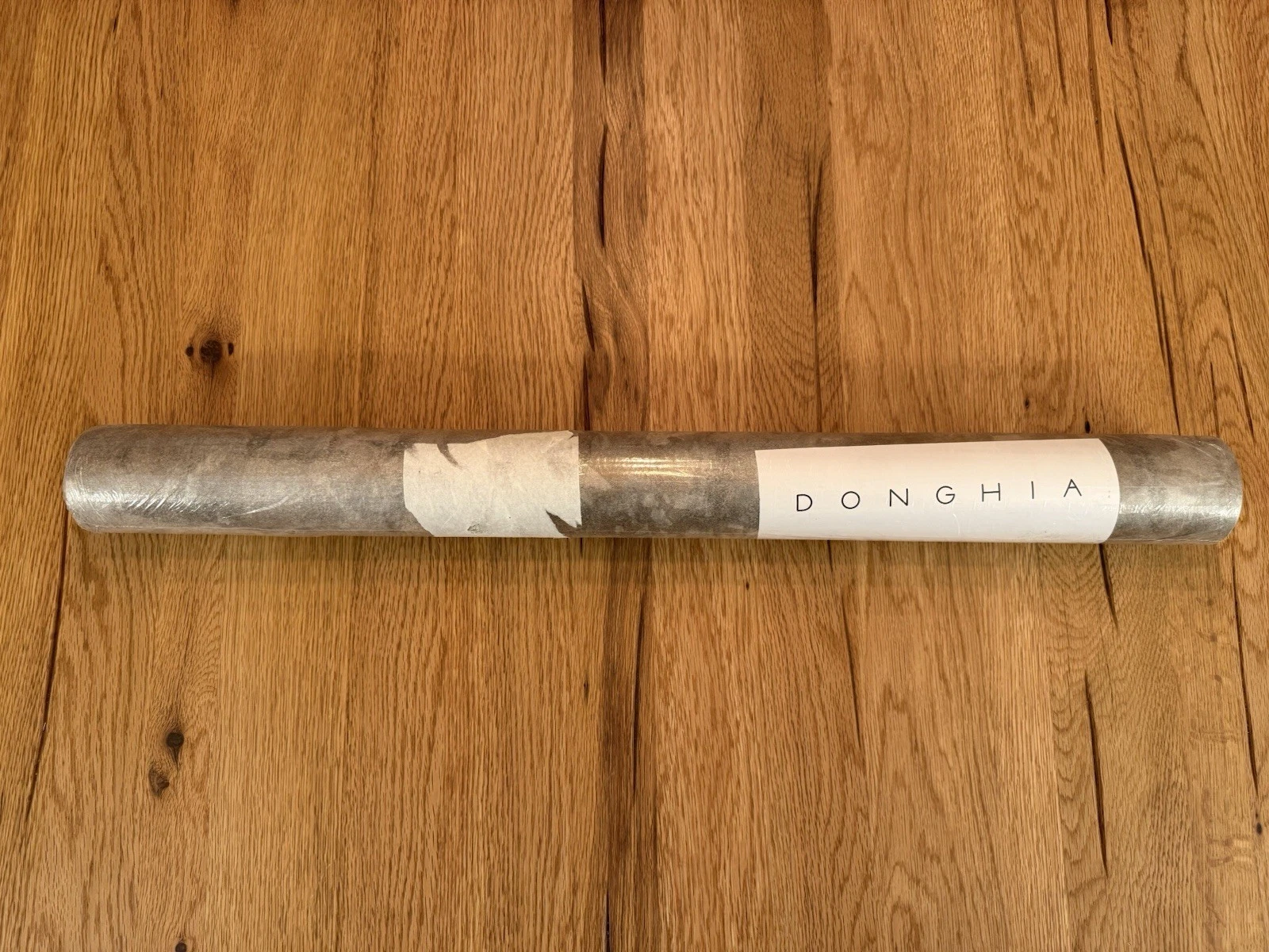 1 Roll Donghia St Marks Wallpaper P6021125.4.0 Batch G 8.2m X 68.6cm - Brand New