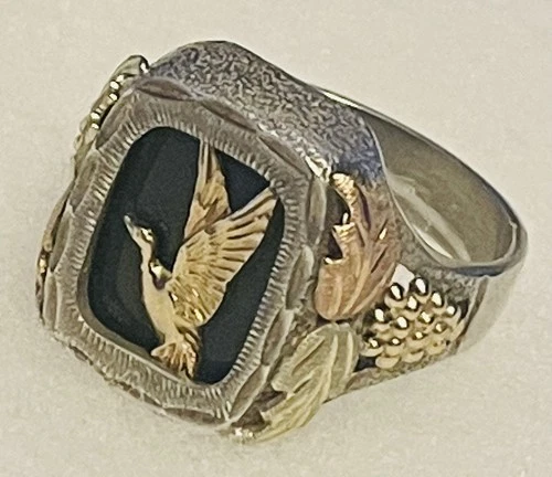 Vntg. Mens Black Hills Gold 12k/Sterling Ring, Onyx! Sz. 11, Nice One