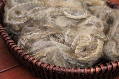 Deluxe Wool Fluff Basket Stuffer Filler, Newborn Photo Prop, Merino Baby Prop - Picture 19 of 40