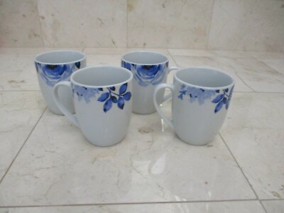 FITZ and FLOYD BLOOM  4'' COFFE OR TEA MUGS   - WHITE WITH BLUE FLOWERS