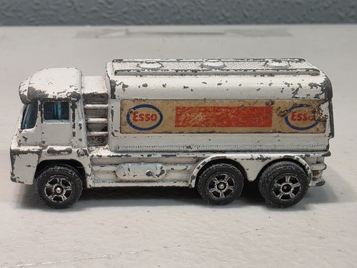 Corgi Juniors ESSO Guy Tanker - Picture 4 of 7