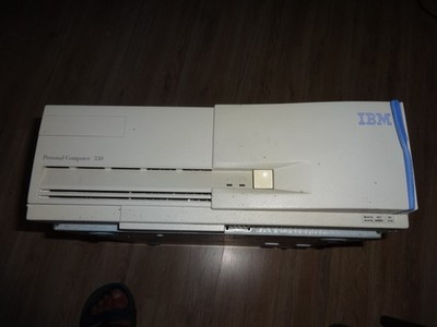 IBM PC 330 (Type 6577) vintage desktop computer
